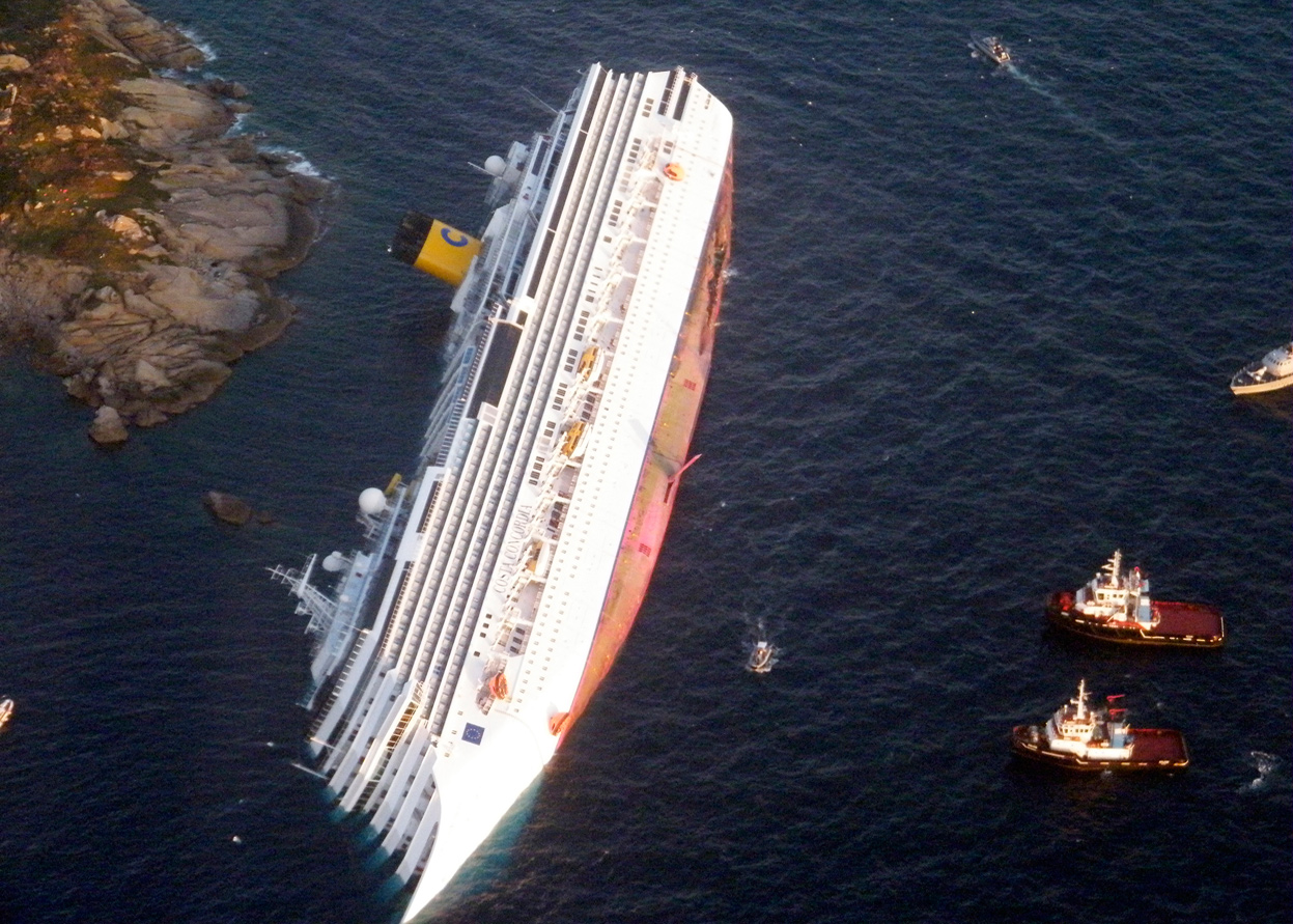 costa-concordia-aerial-view-motley-news-politics