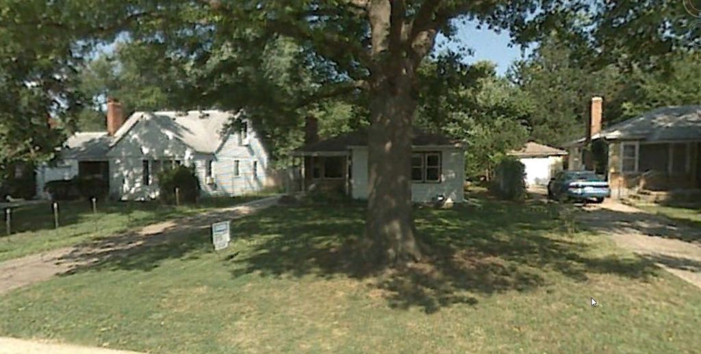 Rainbow house before painting -Google Earth