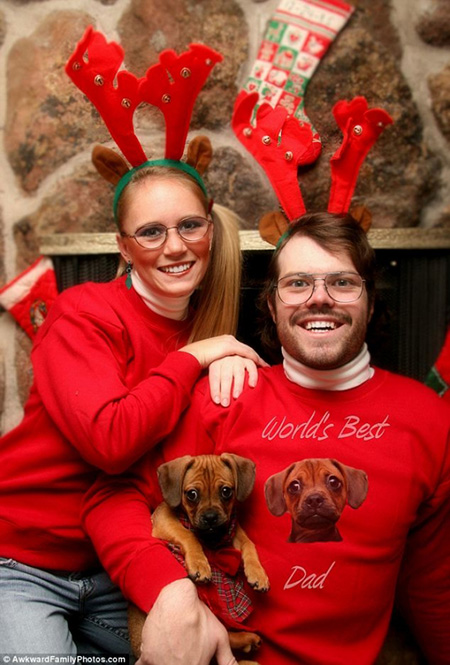 weird christmas family photos 2