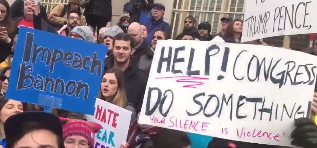 Pence states that banning Muslims from entering the US is&nbsp;unconstituional