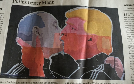 trump and Putin locked in a passionate&nbsp;kiss